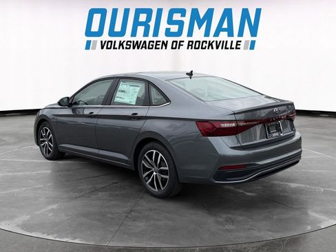 New 2026 Volkswagen Jetta SE image 4