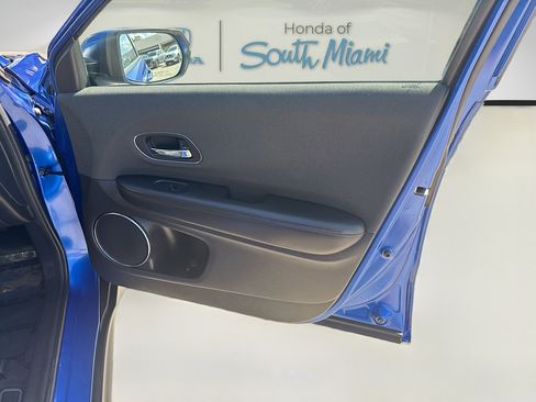 Used 2019 Honda HR-V EX image 32