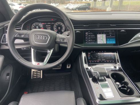 Certified 2025 Audi SQ8 Prestige image 14