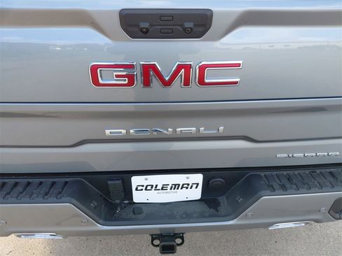 New 2026 GMC Sierra 1500 Denali w/ Denali Reserve Package image 23