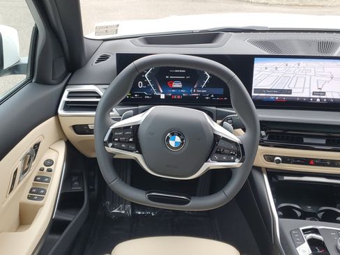 Certified 2026 BMW 330i xDrive Sedan w/ Premium Package AWD/4WD image 22