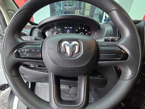 Used 2023 RAM ProMaster 2500 image 27