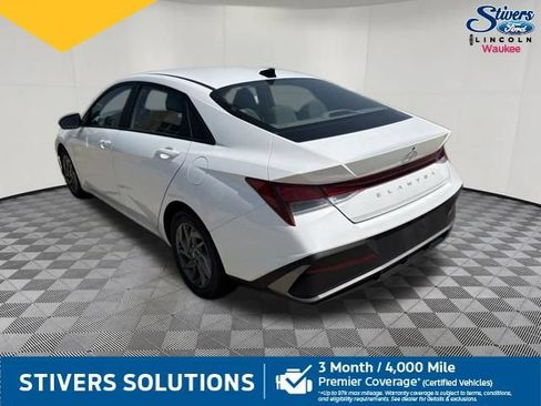 Used 2024 Hyundai Elantra SEL FWD image 10