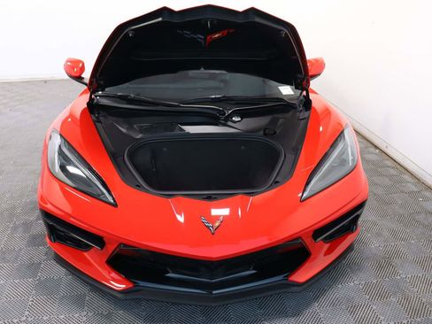 Certified 2020 Chevrolet Corvette Stingray Coupe w/ Z51 Performance Package image 9