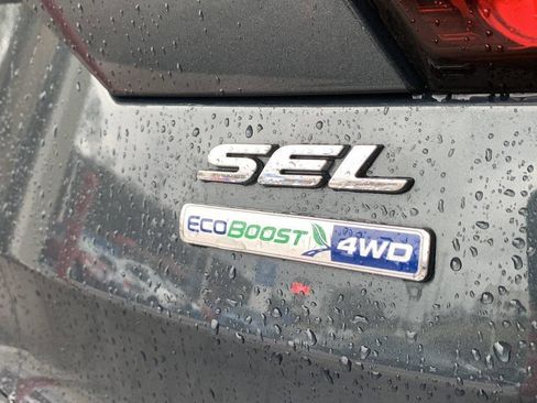 Used 2019 Ford Escape SEL image 48