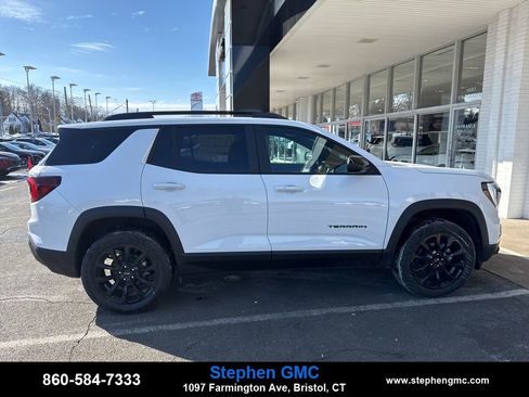 New 2026 GMC Terrain Elevation w/ Elevation Premium Package AWD/4WD image 8
