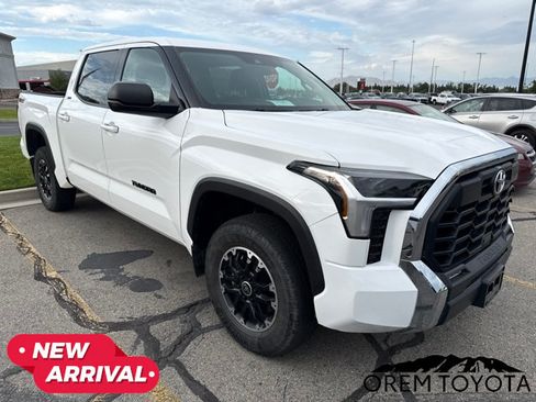 Used 2023 Toyota Tundra SR5 w/ TRD Off-Road Package AWD/4WD image 11