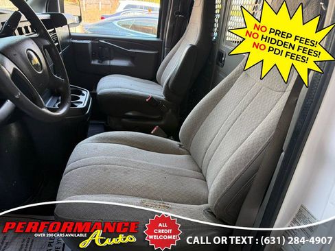 Used 2017 Chevrolet Express 2500 w/ Chrome Appearance Package image 20