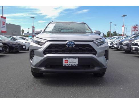 Certified 2023 Toyota RAV4 LE AWD/4WD image 8