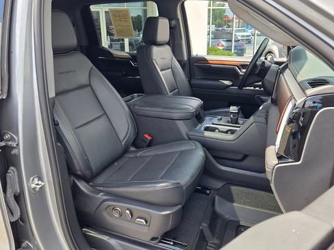 Used 2024 GMC Sierra 1500 Denali w/ Denali Reserve Package AWD/4WD image 15