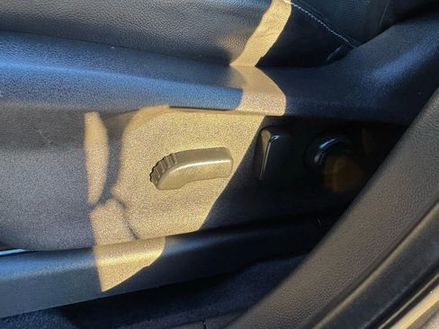 Used 2020 Subaru Ascent Limited w/ Technology Package image 15