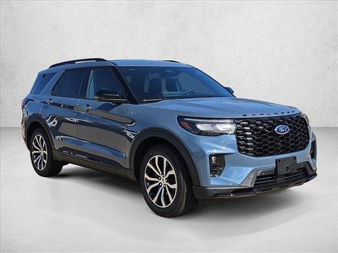 New 2026 Ford Explorer ST-Line RWD image 7