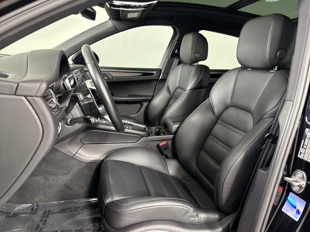 Certified 2020 Porsche Macan S AWD/4WD image 5