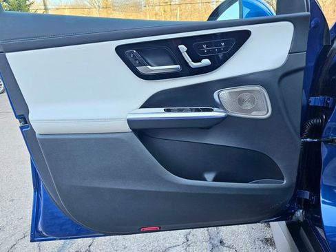 New 2026 Mercedes-Benz GLC 300 4MATIC image 18