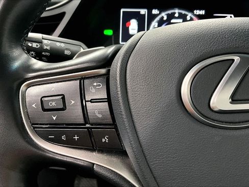 Used 2025 Lexus ES 300h w/ Premium Package FWD image 24