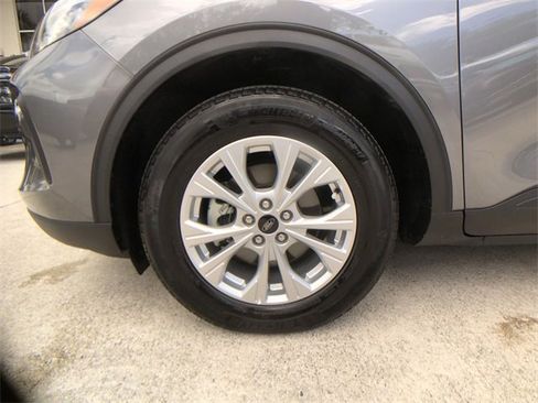 Used 2025 Ford Escape Active w/ Tech Pack #1 image 18