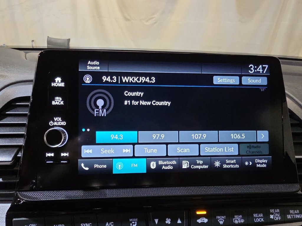 Certified 2026 Honda Odyssey EX-L image 12
