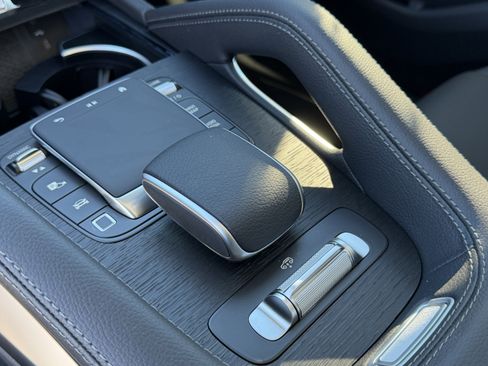New 2026 Mercedes-Benz GLS 450 4MATIC image 26