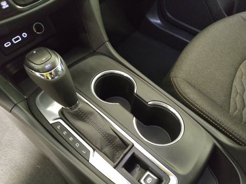 Used 2019 Chevrolet Equinox LT image 26