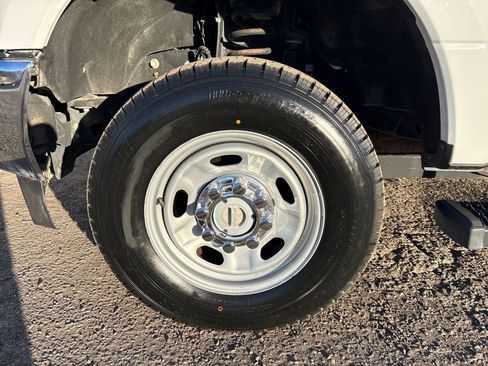 Used 2018 Ford F250 XL w/ Power Equipment Group image 25