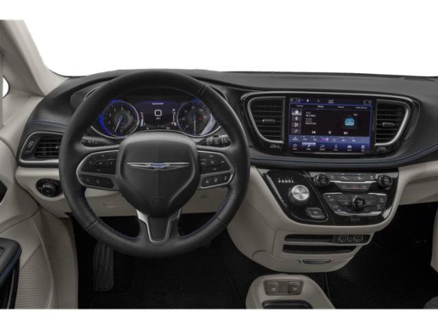 Used 2022 Chrysler Pacifica Touring-L FWD image 10