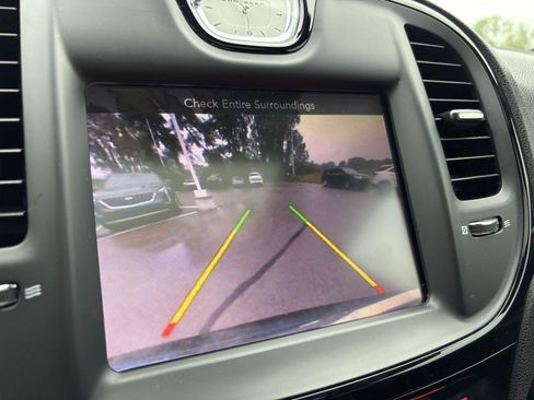 Used 2016 Chrysler 300 S AWD/4WD image 18
