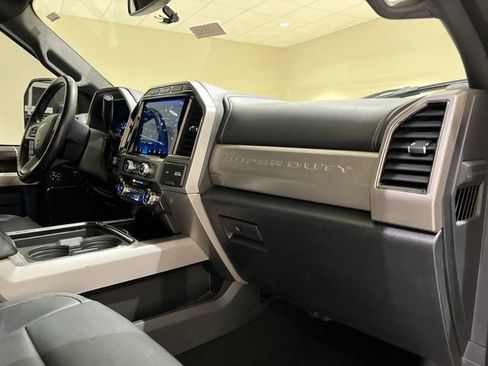Used 2022 Ford F350 Lariat w/ Lariat Ultimate Package AWD/4WD image 25