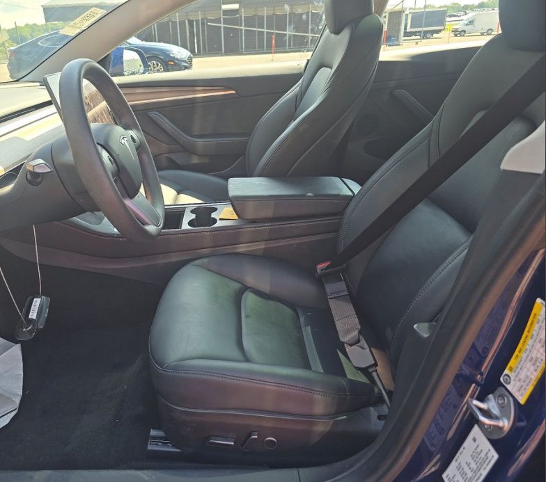 Used 2023 Tesla Model 3 Standard Range RWD image 22
