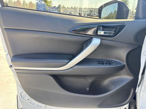Used 2024 Mitsubishi Eclipse Cross SE AWD/4WD image 14