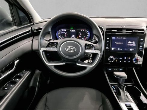 Used 2024 Hyundai Tucson SE FWD image 7