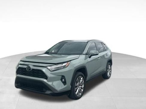 Used 2023 Toyota RAV4 XLE Premium image 1