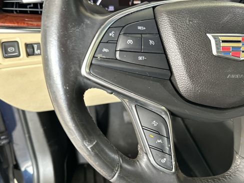 Used 2017 Cadillac XT5 Premium Luxury w/ Advanced Security Package FWD image 19