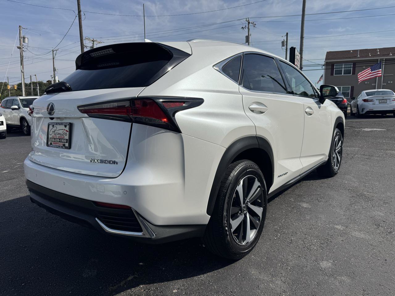 Used 2018 Lexus NX 300h AWD w/ Premium Package image 5