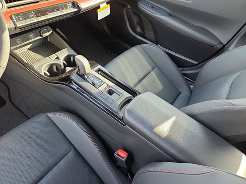 New 2026 Toyota Prius Plug-In Hybrid image 15