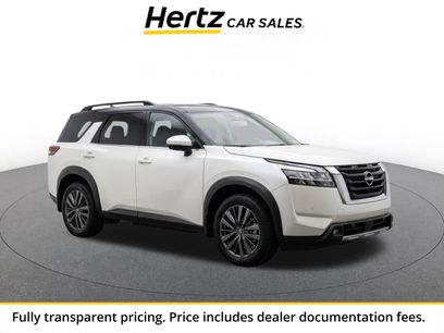 Used 2025 Nissan Pathfinder SV