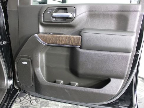 Used 2022 GMC Sierra 2500 Denali image 37