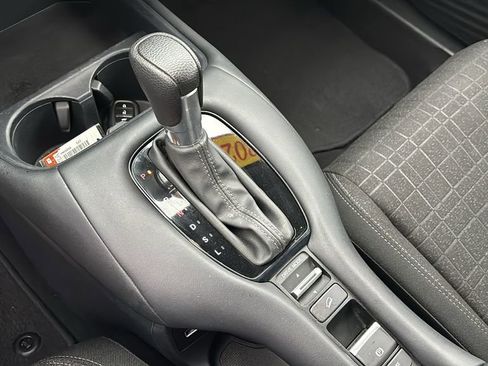 Used 2023 Honda HR-V LX image 21