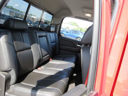 Used 2007 GMC Sierra 1500 SLT w/ SLE/SLT Trailering Package AWD/4WD image 24