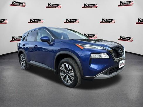 Used 2022 Nissan Rogue SV w/ SV Premium Package image 3