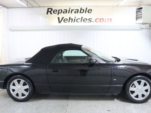 Used 2003 Ford Thunderbird image 21