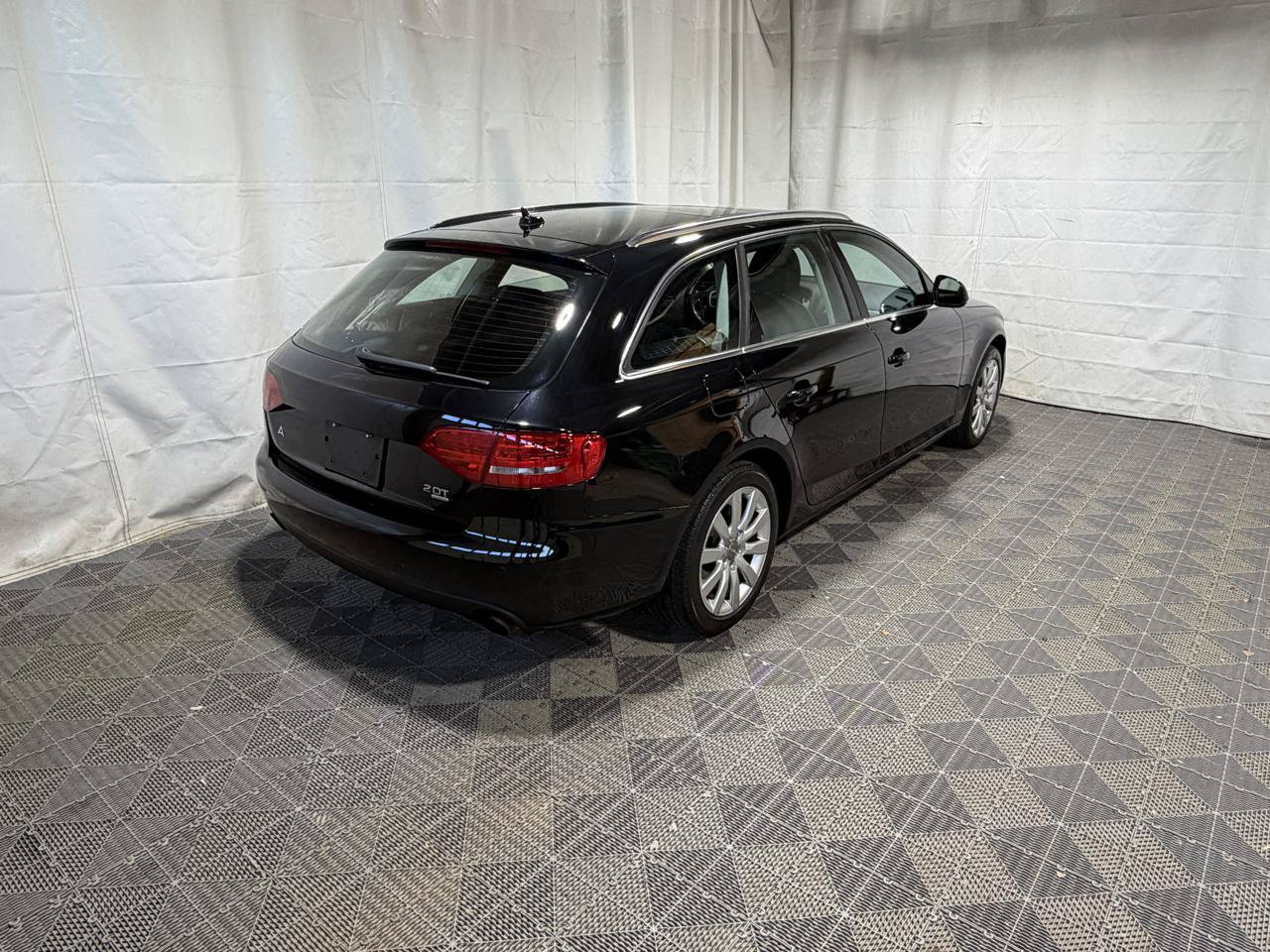 Used 2009 Audi A4 2.0T Premium Plus AWD/4WD image 5