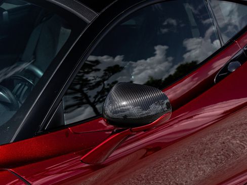 Used 2018 McLaren 720S Luxury RWD image 10