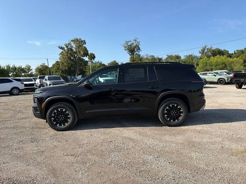New 2026 Chevrolet Traverse Z71 w/ Driver Confidence Package AWD/4WD image 5
