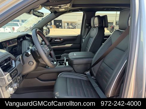 New 2026 GMC Yukon AT4 Ultimate w/ LPO, Floor Liner Package AWD/4WD image 23