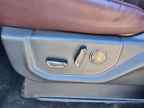 Used 2024 Ford Expedition Max Limited image 16