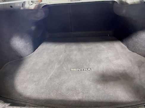 Used 2022 Nissan Sentra SV image 35