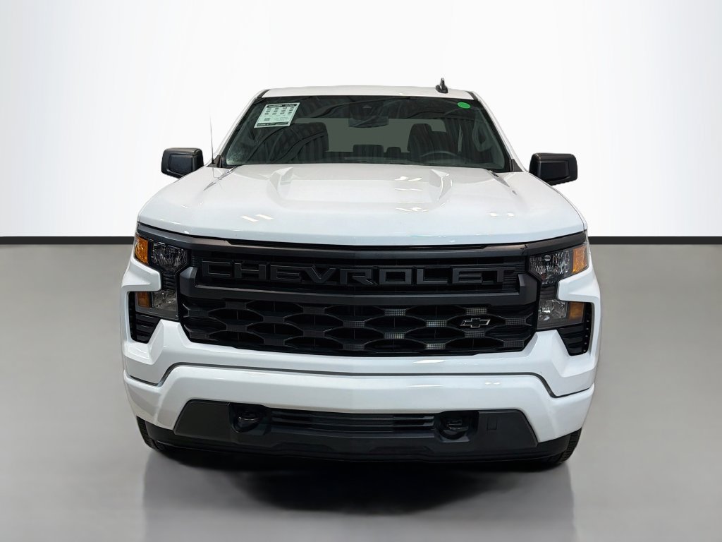Used 2024 Chevrolet Silverado 1500 Custom w/ LPO, Dark Essentials Package AWD/4WD image 2