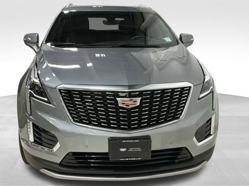 Used 2024 Cadillac XT5 Premium Luxury w/ Technology Package AWD/4WD image 3