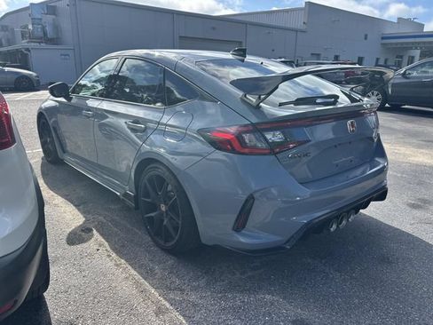 Used 2026 Honda Civic Type R image 5
