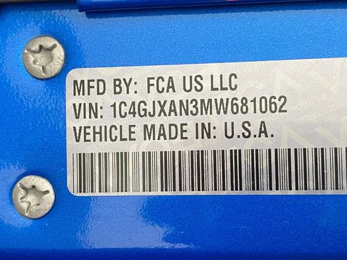 Used 2021 Jeep Wrangler Sport image 33